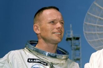 нил армстронг