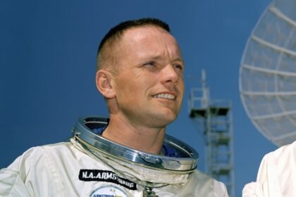 нил армстронг